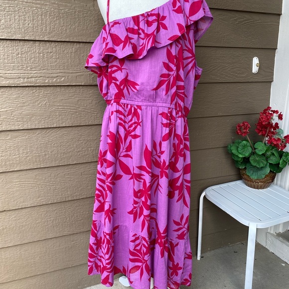 NWT Old Navy One Shoulder Waist Defined Midi Floral  Dress - Picture 14 of 15